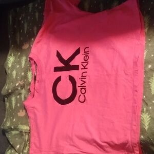 Calvin Klein Vibrant Pink Logo Tee There Is No Size Tag. But It's More Look M.